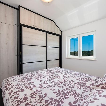 Apartman Liberan Ragusa Esterno foto
